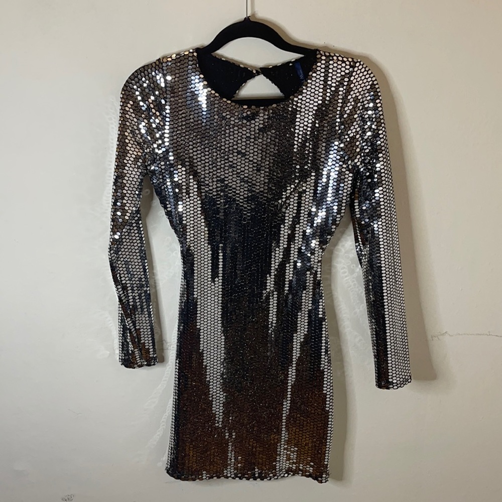 🎉 Silver Sequins Mini Party Dress 🎉